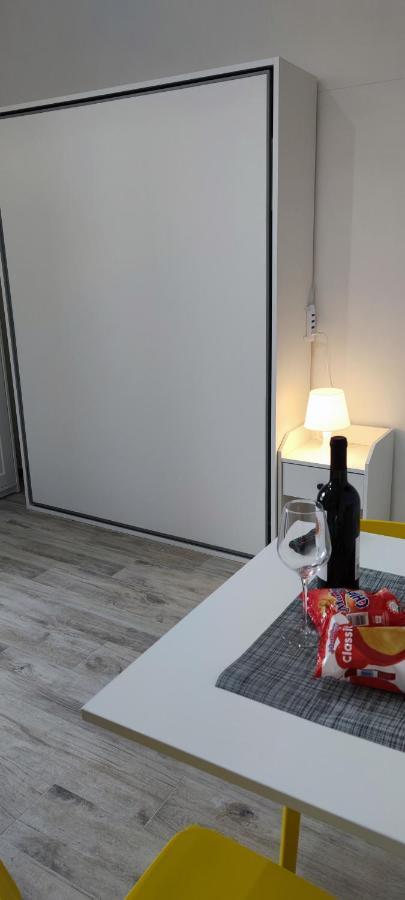 Loft - Enjoy The Day Roma Apartment ภายนอก รูปภาพ