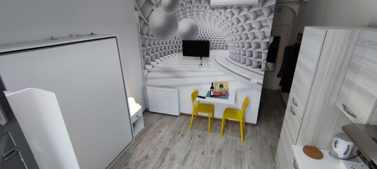 Loft - Enjoy The Day Roma Apartment ภายนอก รูปภาพ